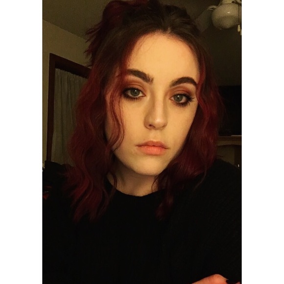 Meet your Posher, Juli - Picture 3 of 4